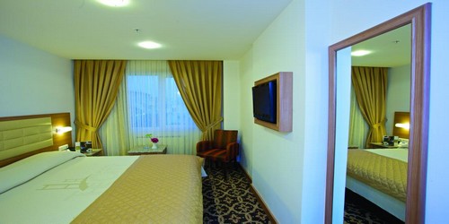 هتل دسیتی استانبول