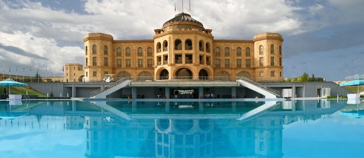 هتل لاتار ایروان ارمنستان