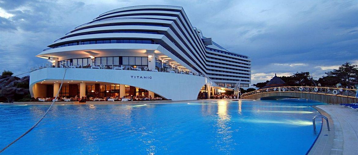هتل تایتانیک بیچ آنتالیا