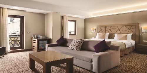 هتل رامادا تکسیم استانبول