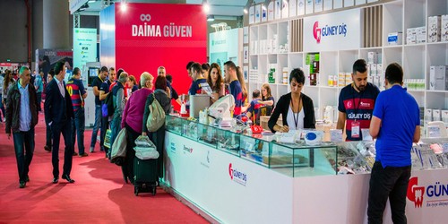 نمایشگاه تجهیزات دندانپزشکی استانبول