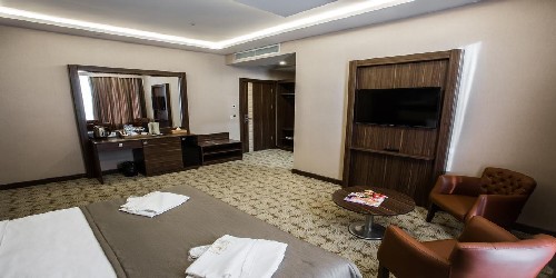 هتل رنسانس پالاس باکو